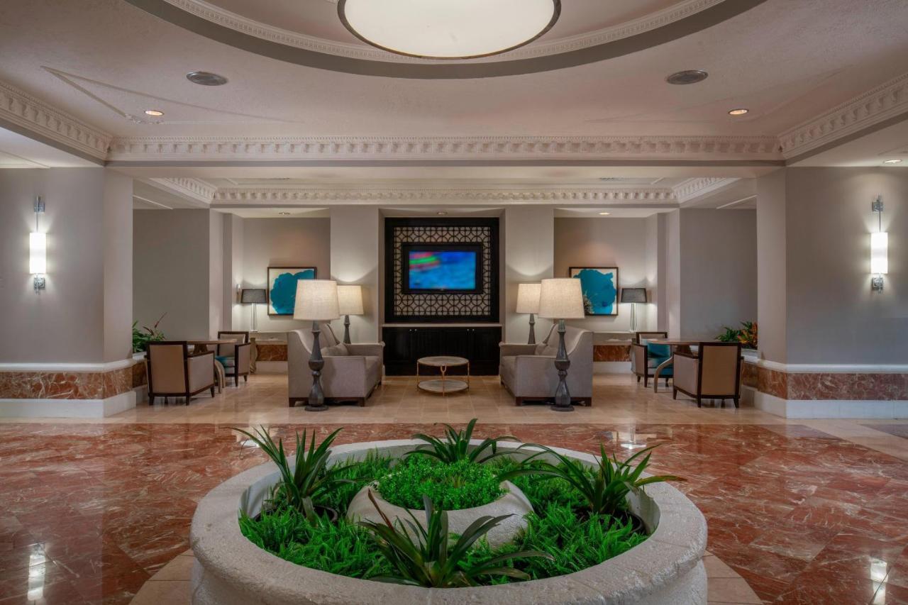 Sheraton Suites Fort Lauderdale At Cypress Creek Bagian luar foto