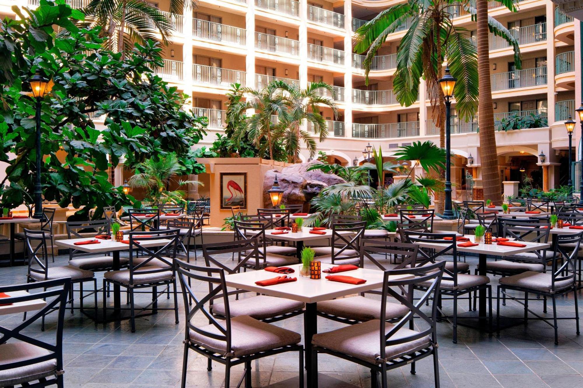 Sheraton Suites Fort Lauderdale At Cypress Creek Bagian luar foto