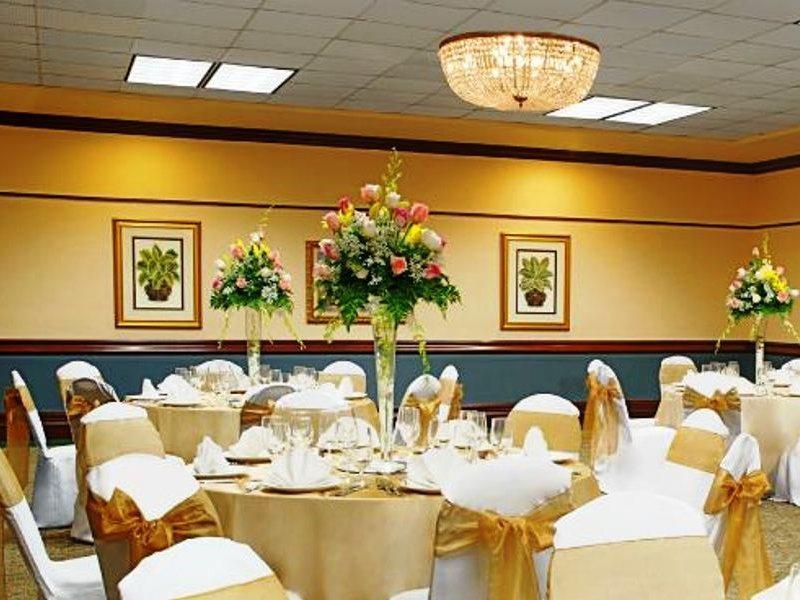 Sheraton Suites Fort Lauderdale At Cypress Creek Bagian luar foto